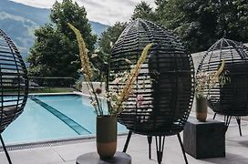 Vaya Zillertal Mit Neuem Outdoor-Pool