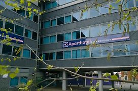 Hq Aparthotel Farnborough