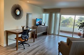 Executive Santa Monica Suites