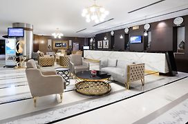 Montreal Barsha Hotel