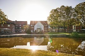 Steigenberger Hotel Treudelberg Hamburg