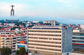 Mercure Lisboa Almada