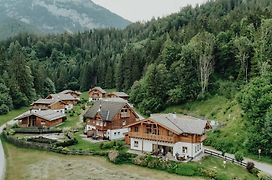 Luxury Chalets Gradenbach Near Schladming