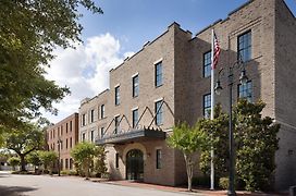 Residence Inn Savannah Downtown Historic District