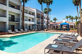 Courtyard By Marriott Phoenix North