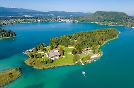 Inselhotel Faakersee