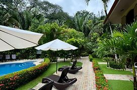 Hotel Belvedere Playa Samara Costa Rica