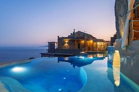 Aegean Castle Andros - Adults Only