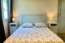 Domaine Du Moulin de Champie - Versailles - Gites&Suites