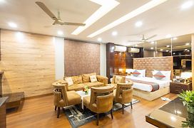 Hotel Gold Souk - Karol Bagh