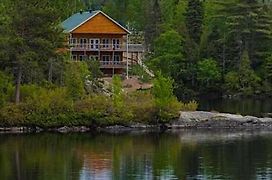 Auberge La Tanière