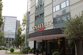 Courtyard By Marriott Duesseldorf Seestern