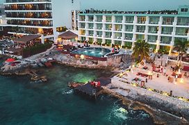 Hotel B Cozumel