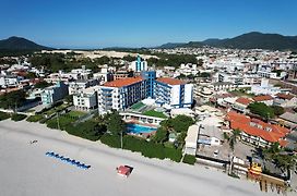 Ingleses Praia Hotel