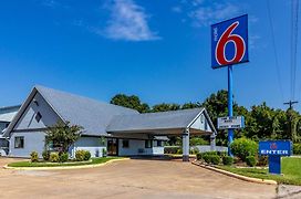 Motel 6-Alvin, Tx