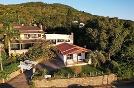 Casas Praia Da Lagoinha - Mestre Naro