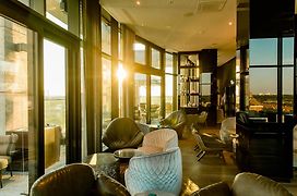 Motel One Munchen-Parkstadt Schwabing