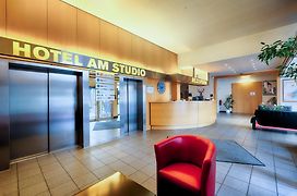 Enjoy Hotel Am Studio