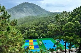 Dalat Edensee Lake Resort & Spa