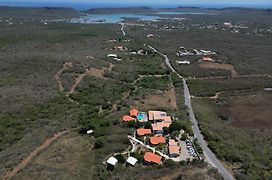 Bandabou Breeze Curacao