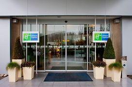 Holiday Inn Express & Suites Ghent, An Ihg Hotel