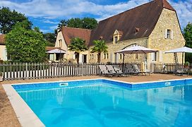 La Barde Montfort, Votre Maison D'Hotes A 4 Kms De Sarlat Dordogne