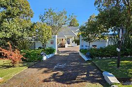 Stannards Guest Lodge 4 Star B&B, Knysna