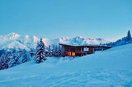 L'Aiguille Grive Chalets Hotel