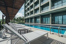 Sugar Marina Hotel -Aviator- Phuket Airport - Sha Extra Plus