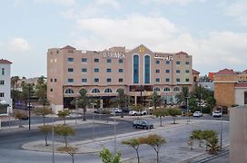 Warwick Al Jubail Hotel