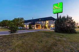 Quality Inn & Suites Yorkton