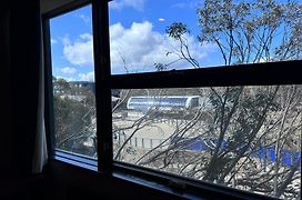 Mt Buller Chalet Hotel & Suites