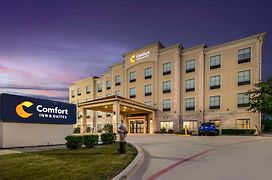 Comfort Inn & Suites Fort Worth - Fossil Creek