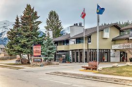 Jasper Inn & Suites By Innhotels