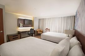 Courtyard By Marriott Mexico City Revolucion