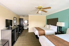 Rockview Inn And Suites