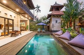 Umah Bali Villa