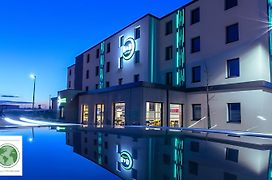 B&B Hotel Troyes Magasins D'Usine