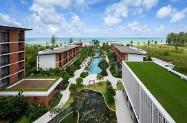 Pullman Khao Lak Resort