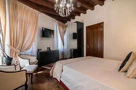 Casa Locatelli - Apartment Deluxe&Suite