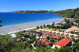 Onetangi Beach Apartments