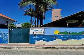 Floripa Surf Hostel