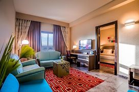 Ramada Olivie Nazareth