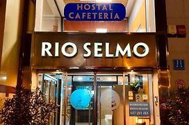 Hostal Rio Selmo