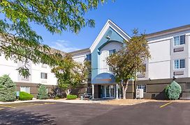 Sonesta Simply Suites St Louis Earth City