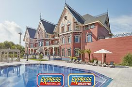 Portaventura Hotel Lucy'S Mansion - Includes Unlimited Access & Express Wristband To Portaventura Park & Ferrari Land