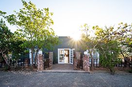 Le Petit Karoo Ranch