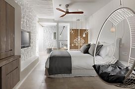 Kove Mykonos - A Myconian Collection Hotel