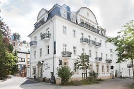 Hotel Weisses Haus