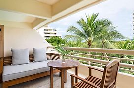 Pullman Phuket Karon Beach Resort